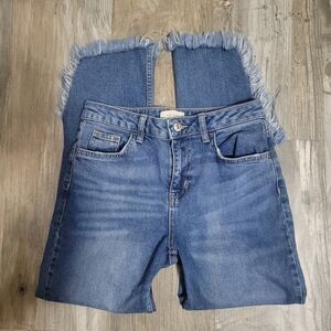 River island jeans with frayed asymmetrical bottom size 6